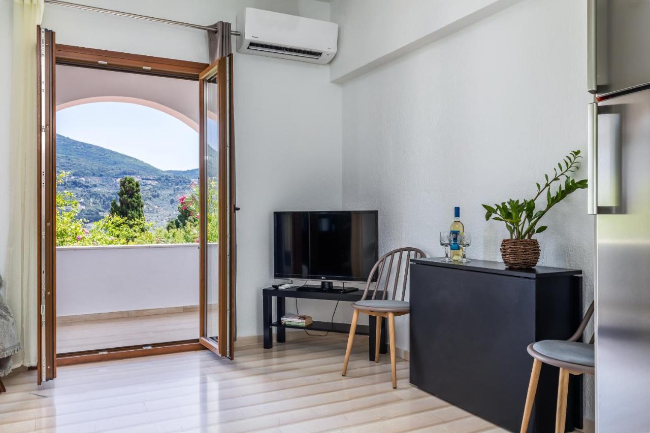 Lina Apartments Skopelos Dış mekan fotoğraf